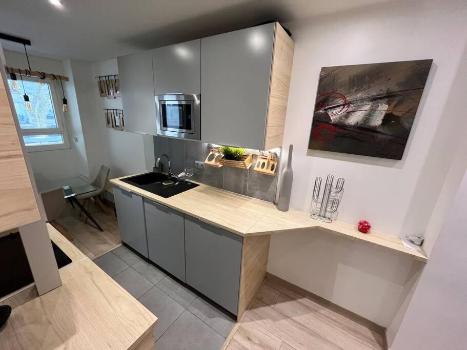 Appartement Beautiful At 5min From The Eiffel Tower *